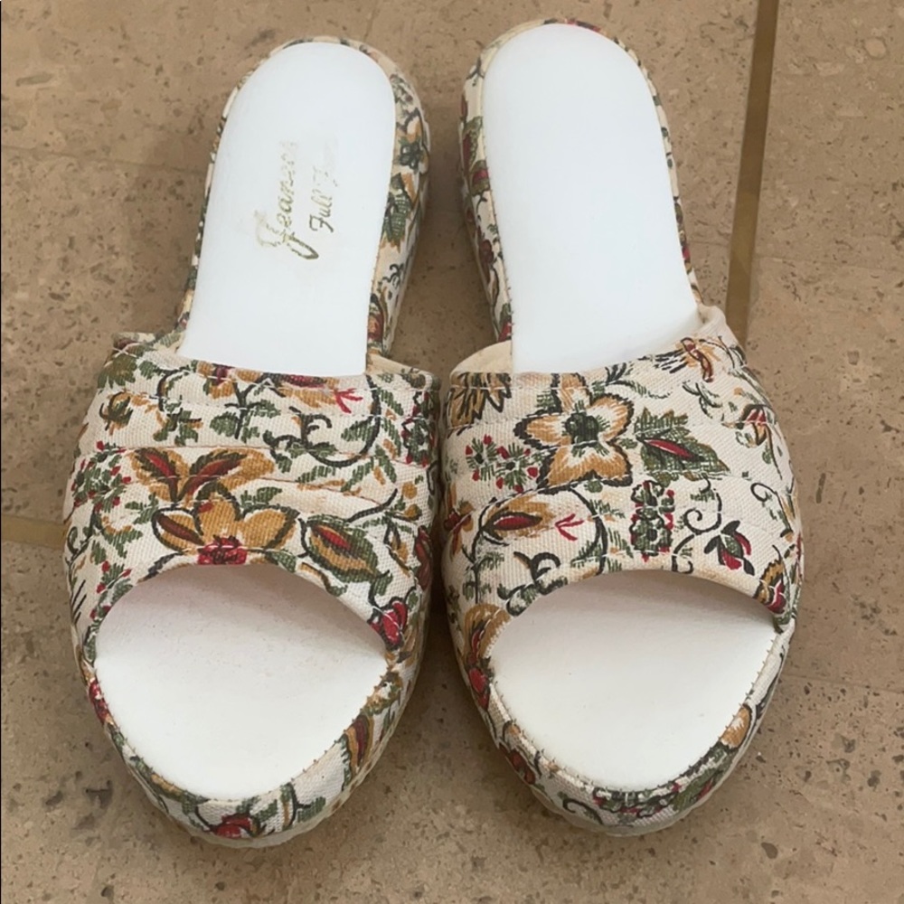 Vintage Jeanees full foam sides - Picture 2 of 6